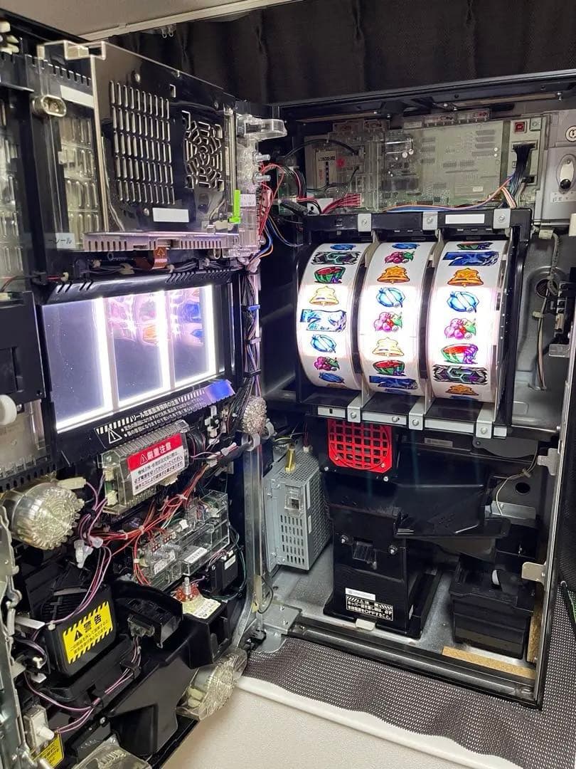 スロット実機　初代ギルティクラウン 5号機　不要機　ジャンク