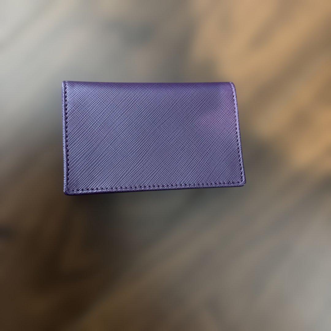 Salvatore Ferragamo 名刺入れ カードケース
