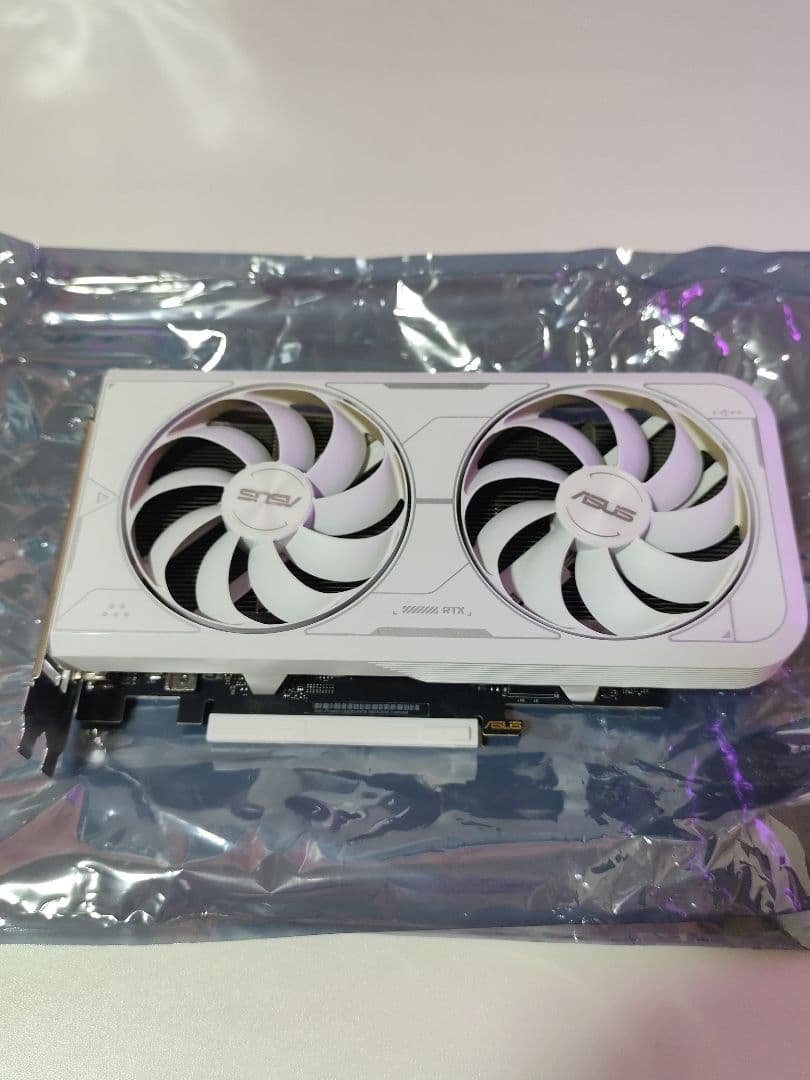 グラフィックボード・グラボ・ビデオカード ASUS DUAL GeForce RTX 3060 Ti OC 8GB