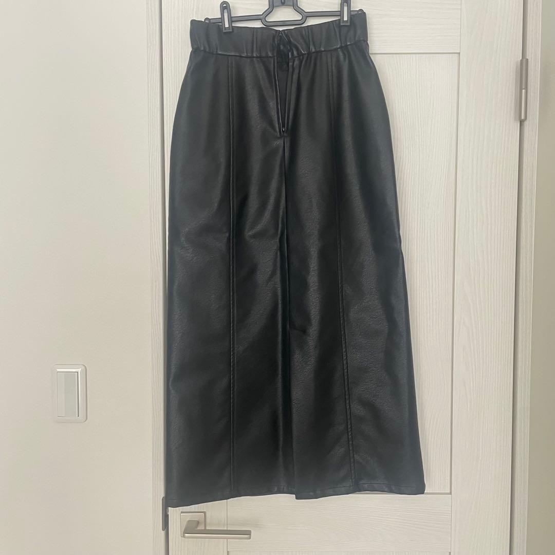 【crewre】フェイクレザーナロースカート　ブラック　size2