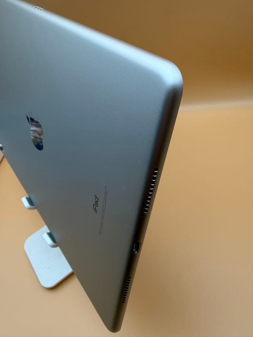 【RISE様】【kindleセット】iPadPro+kindle【中古】