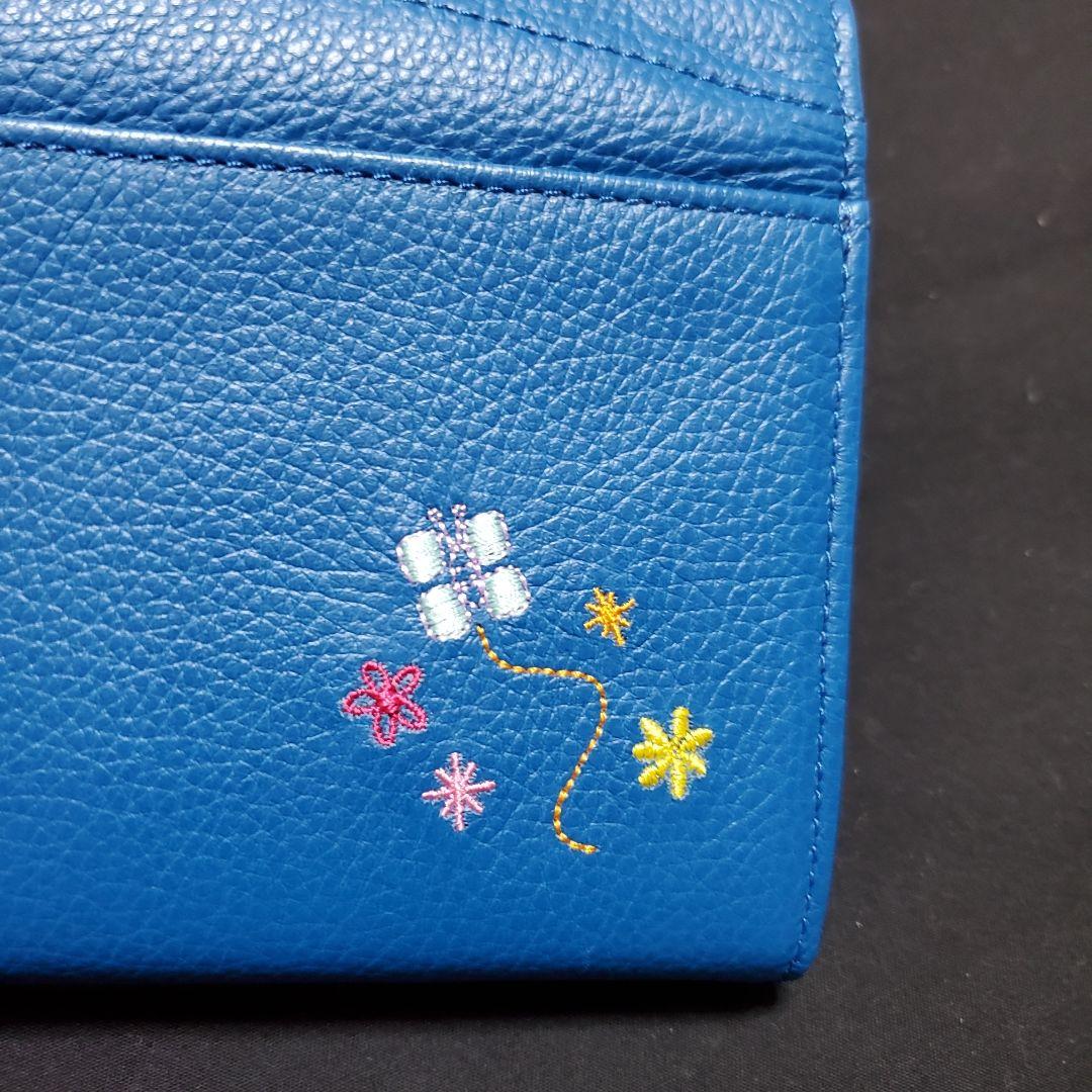 ホコモモラ ２つ折り財布