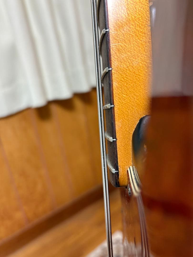 1990年FenderUSA American Vintage bass 62