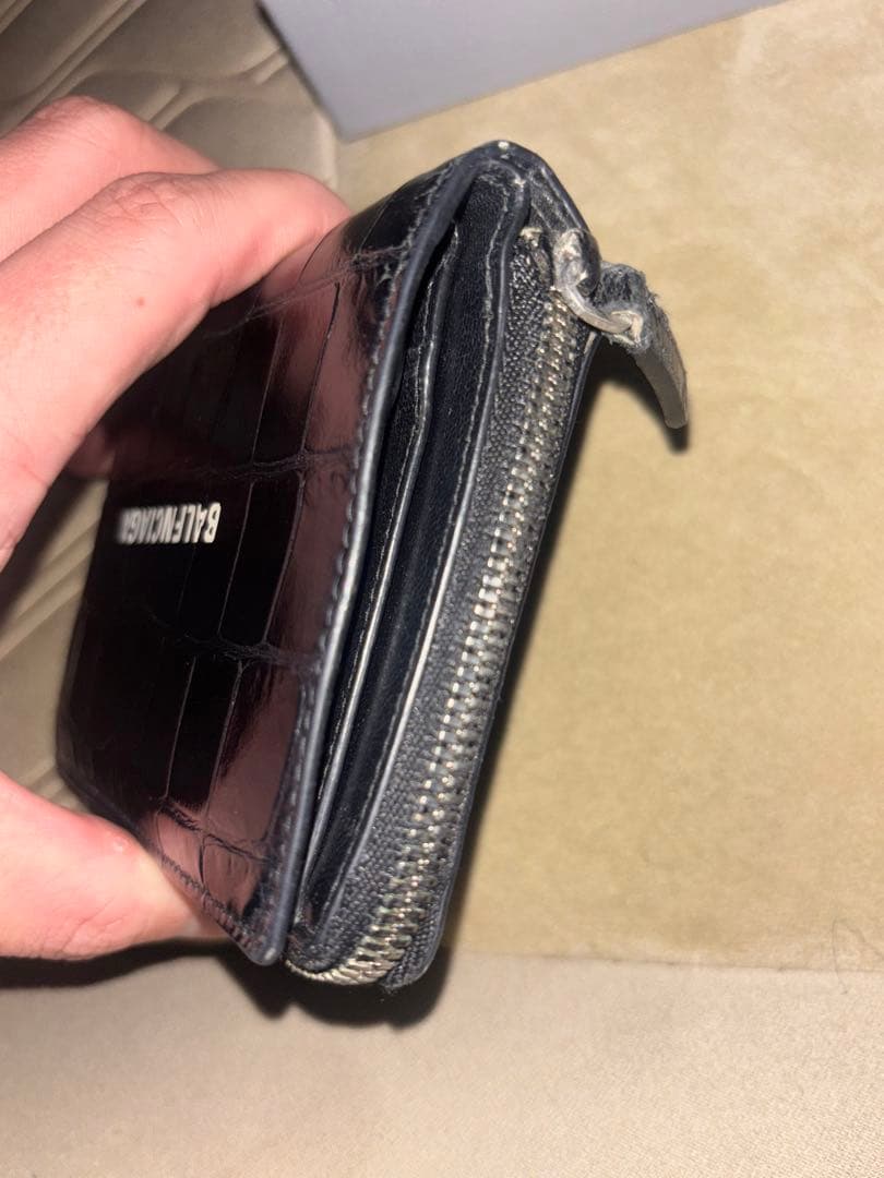 BALENCIAGA バレンシアガ　ブラック 二つ折り財布
