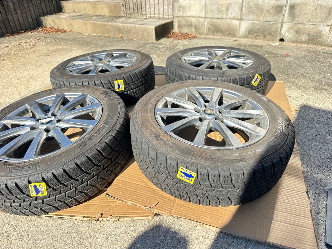 引き取り限定 185/60r15新品スタッドレスタイヤホイール付き