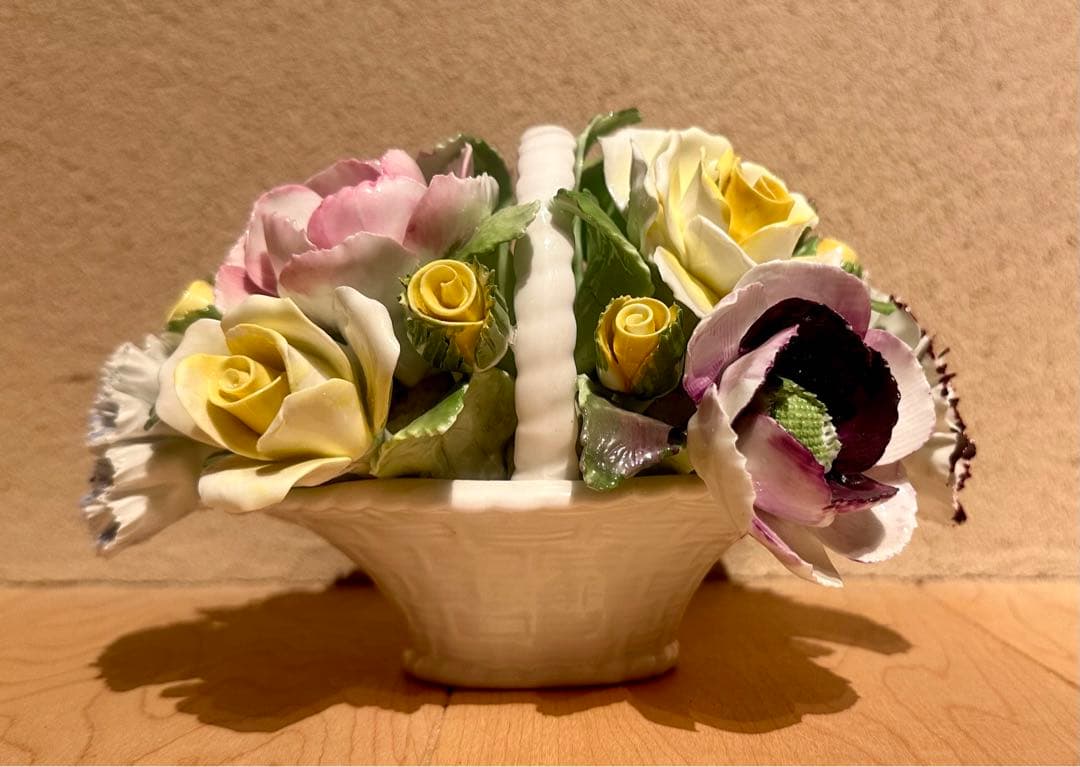 ロイヤルドルトン　陶花　置物　バラ  