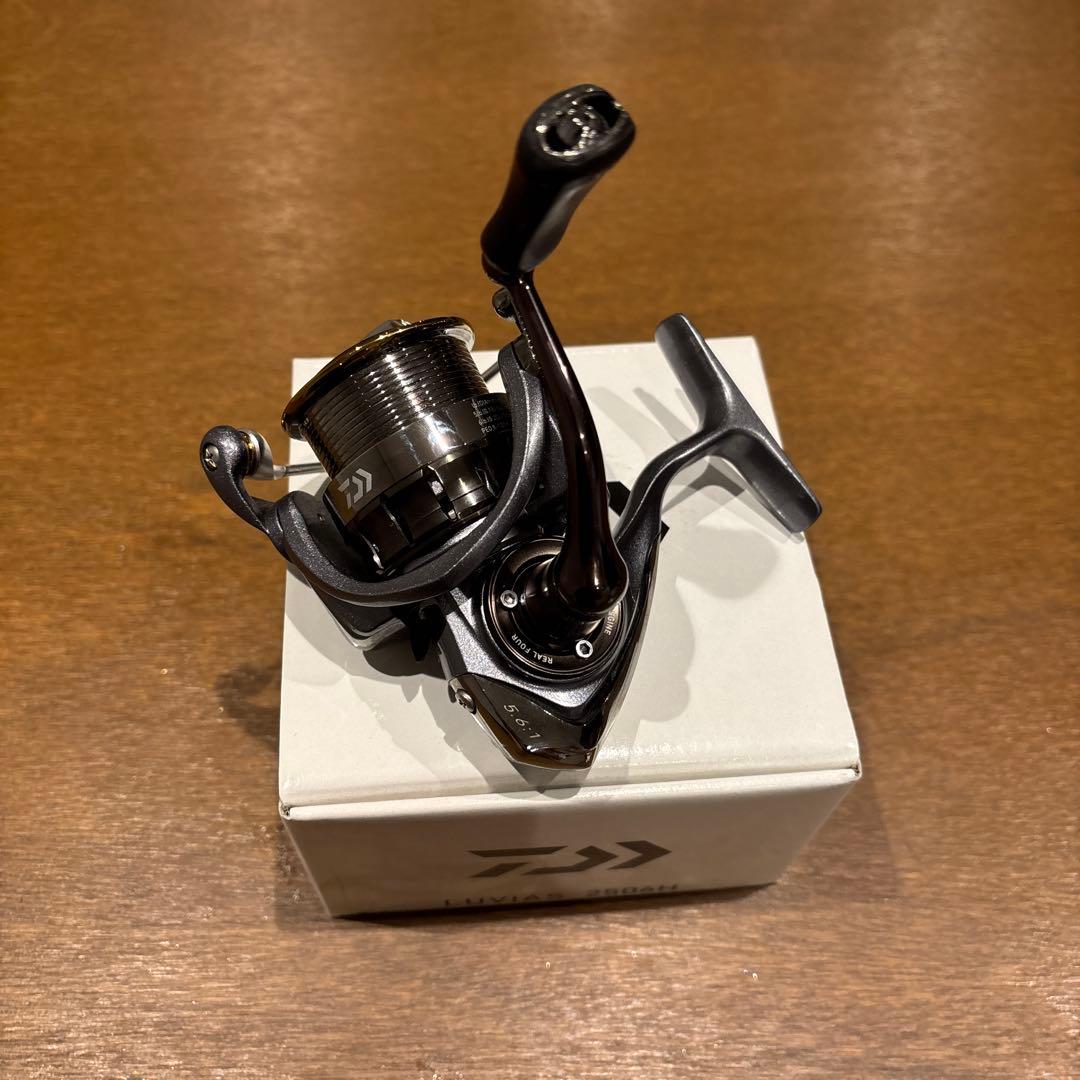 Daiwa 15LUVIAS 2506H ダイワ ルビアス