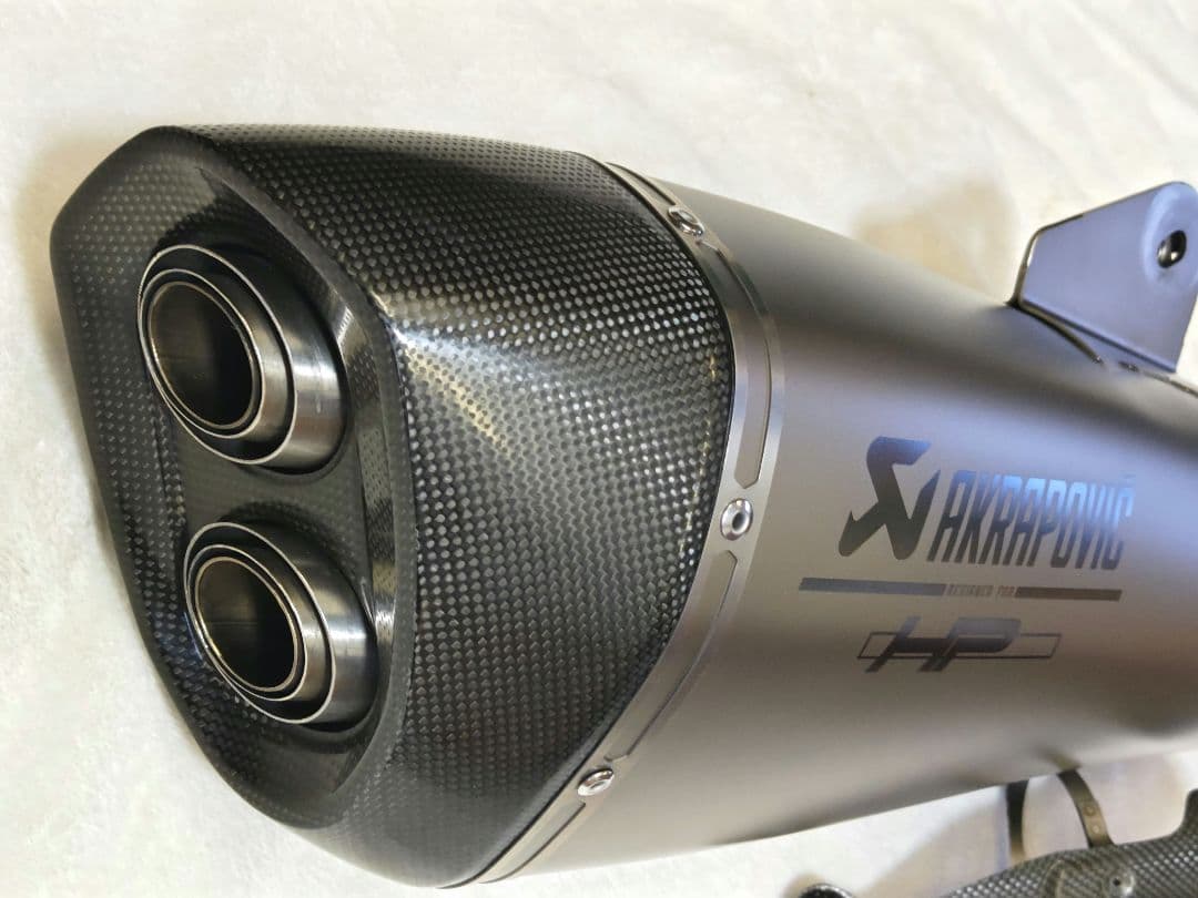 M　Ｒ1250RS.1250アクラボビッチマフラー