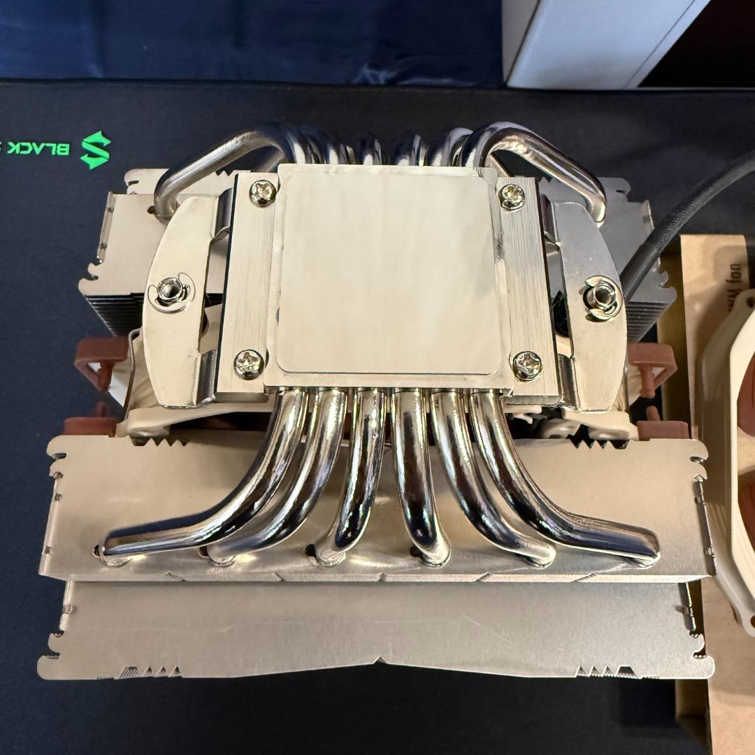 Noctua NH-D15 ハイエンド静音クーラー
