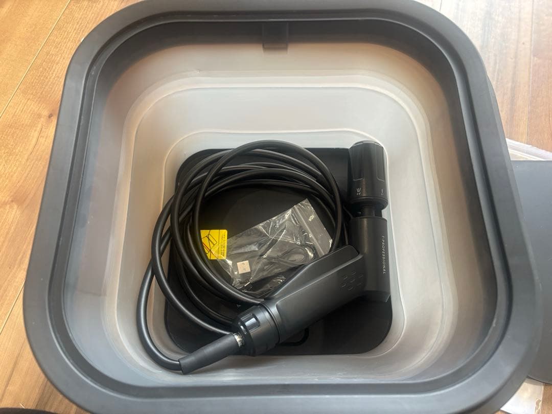 【未使用】コードレス高圧洗浄機 T-PROFESSIONAL バッテリー式