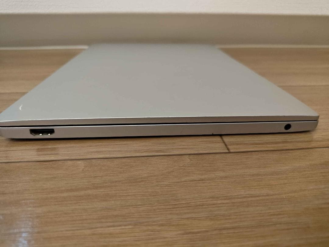 Windowsノート本体 Xiaomi Mi Notebook Air m3-6Y30 128GB/4GB