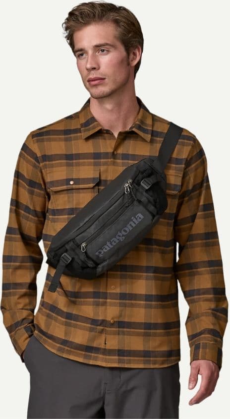 Takaさま専用【美品】patagonia パタゴニア ブラックホール 5L