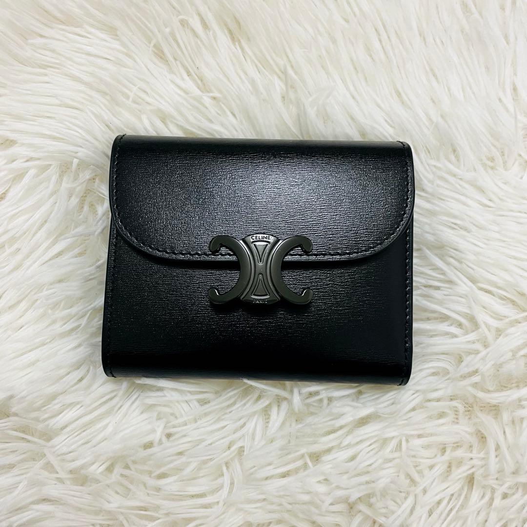 未使用級✨付属完備✨セリーヌ 三つ折り財布 トリオンフ レザー ブラック
