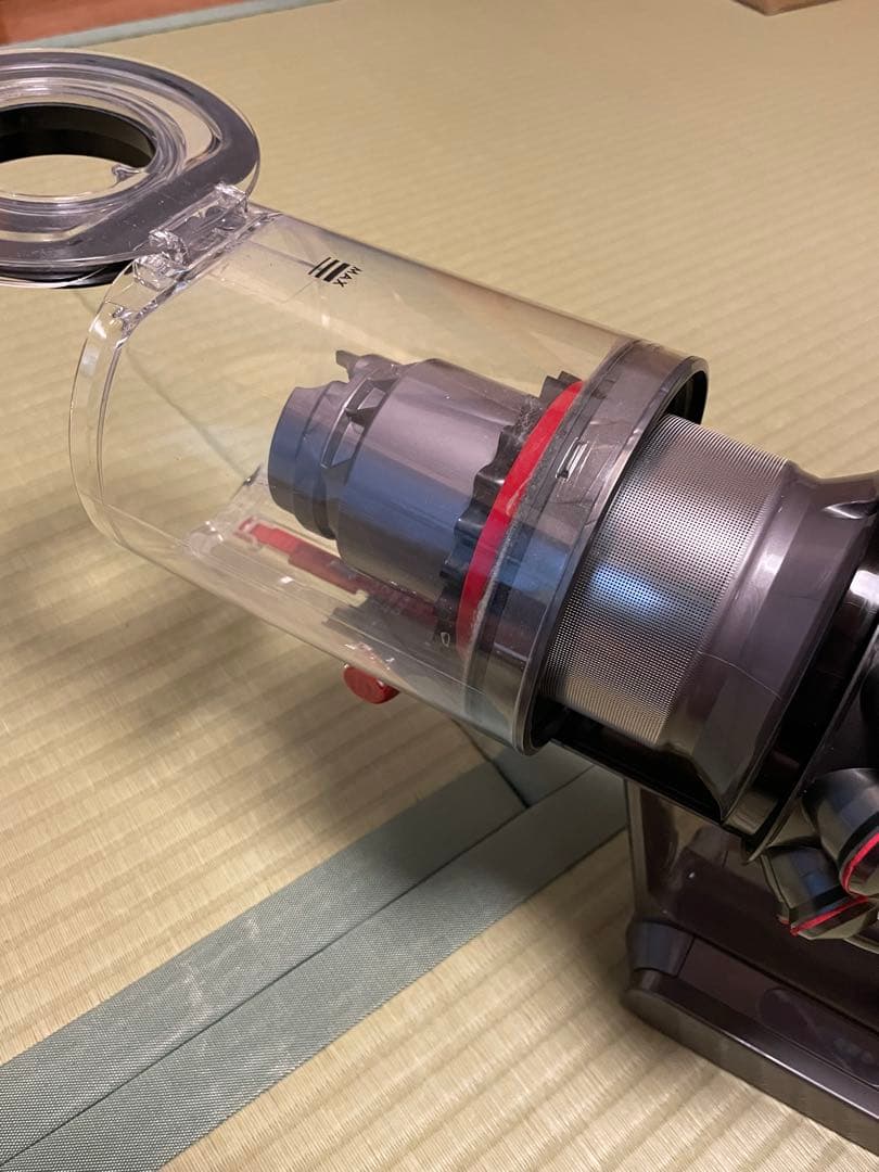 Dyson スティッククリーナー ダイソン　sv12 v10