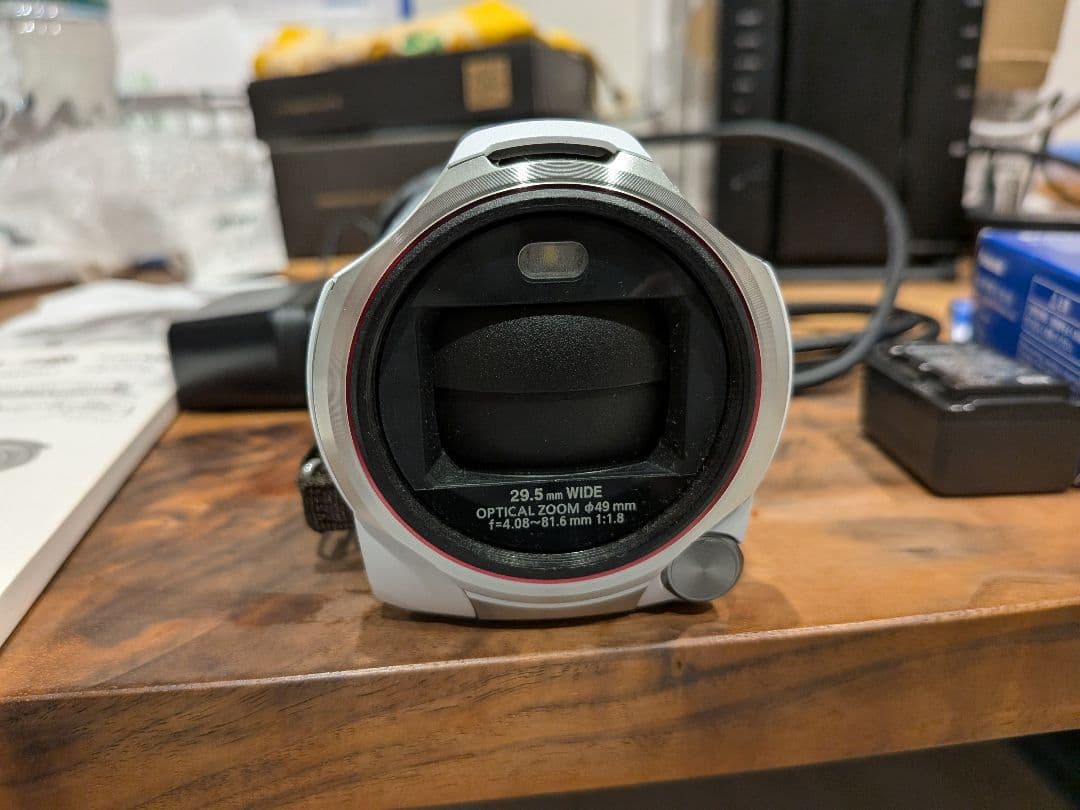 Panasonic HC-V750M ビデオカメラ 32GB