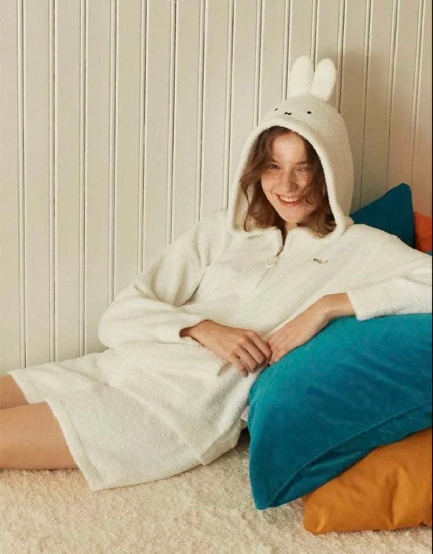 Dick Bruna ベビモコパーカー&ショートパンツセット　ホワイト