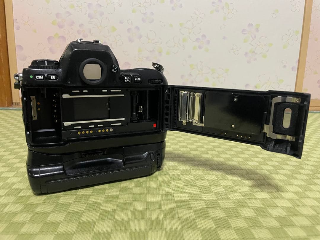Nikon F100 mb-15 一眼レフカメラ バッテリーグリップ付き