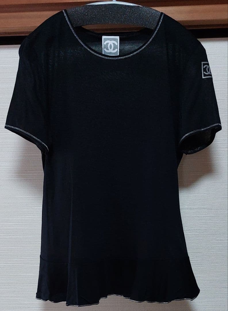 CHANEL　シャネル　スポーツライン　Tシャツ　黒　裾フリル　Size42