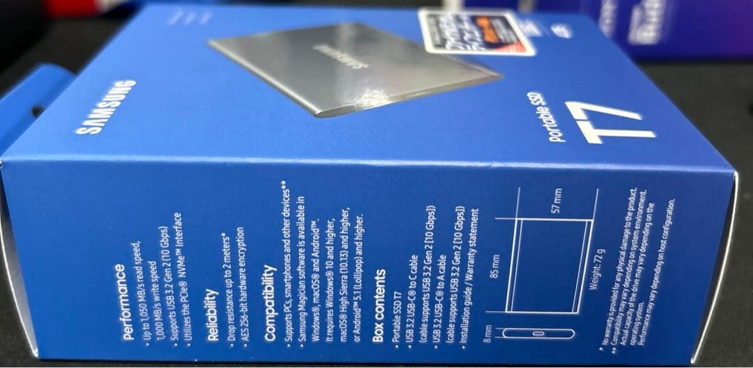 Samsung T7 4TB 外付けSSD 最大転送速度1,050MB/秒