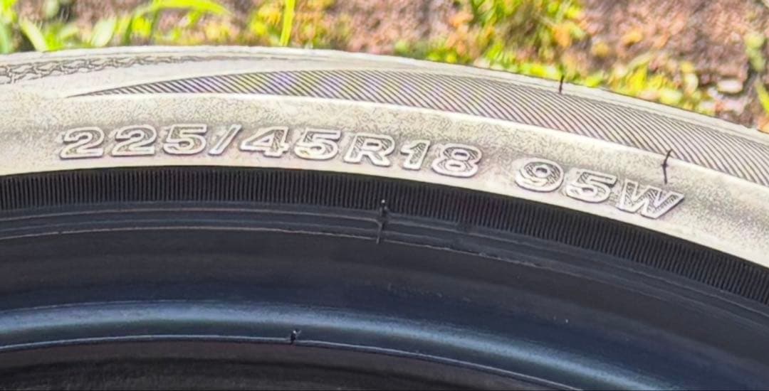 225/45 R18 ブリヂストン　レグノGR-XIII 4本　2024年製