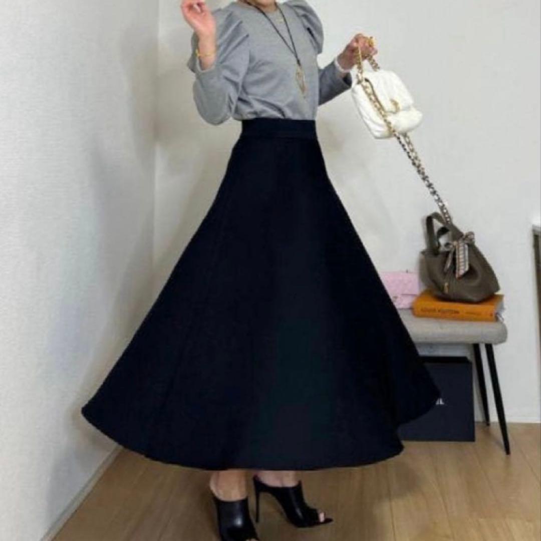 最安値　イデアルーチェ　マーガレットスカート Aライン　フレア　黒