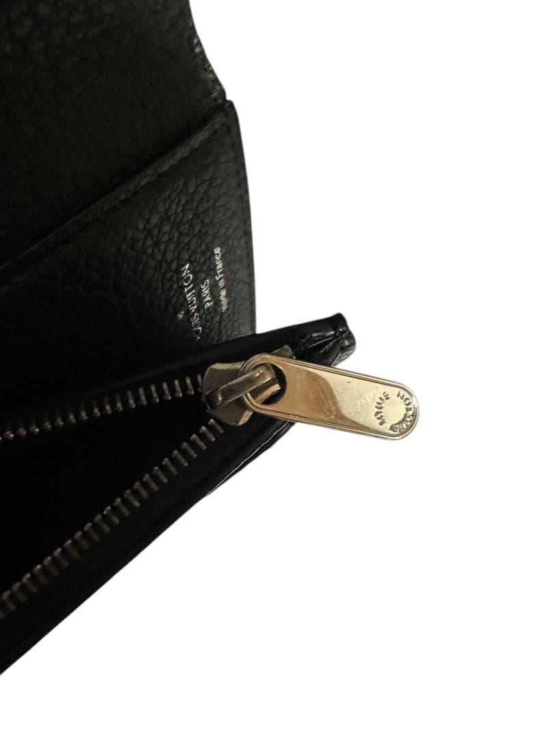 LOUIS VUITTON 財布カプシーヌ 三つ折りコンパクトウォレット黒レザー