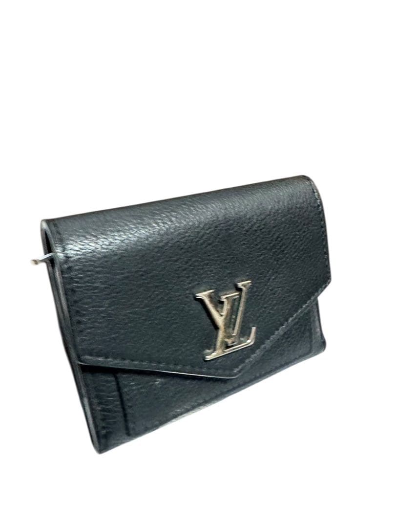 LOUIS VUITTON 財布カプシーヌ 三つ折りコンパクトウォレット黒レザー