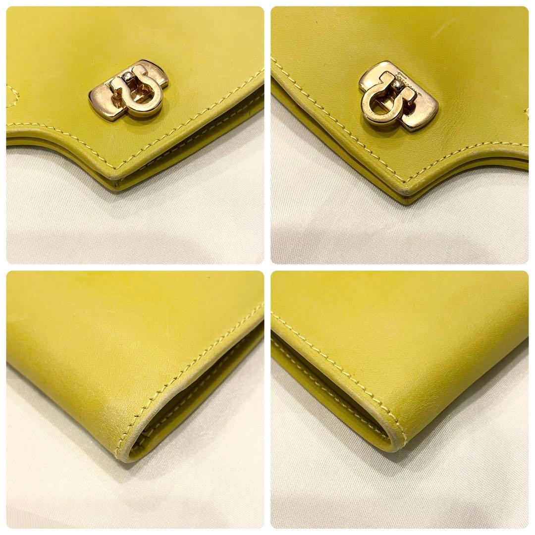 小物 SalvatoreFerragamo wanda trifold wallet
