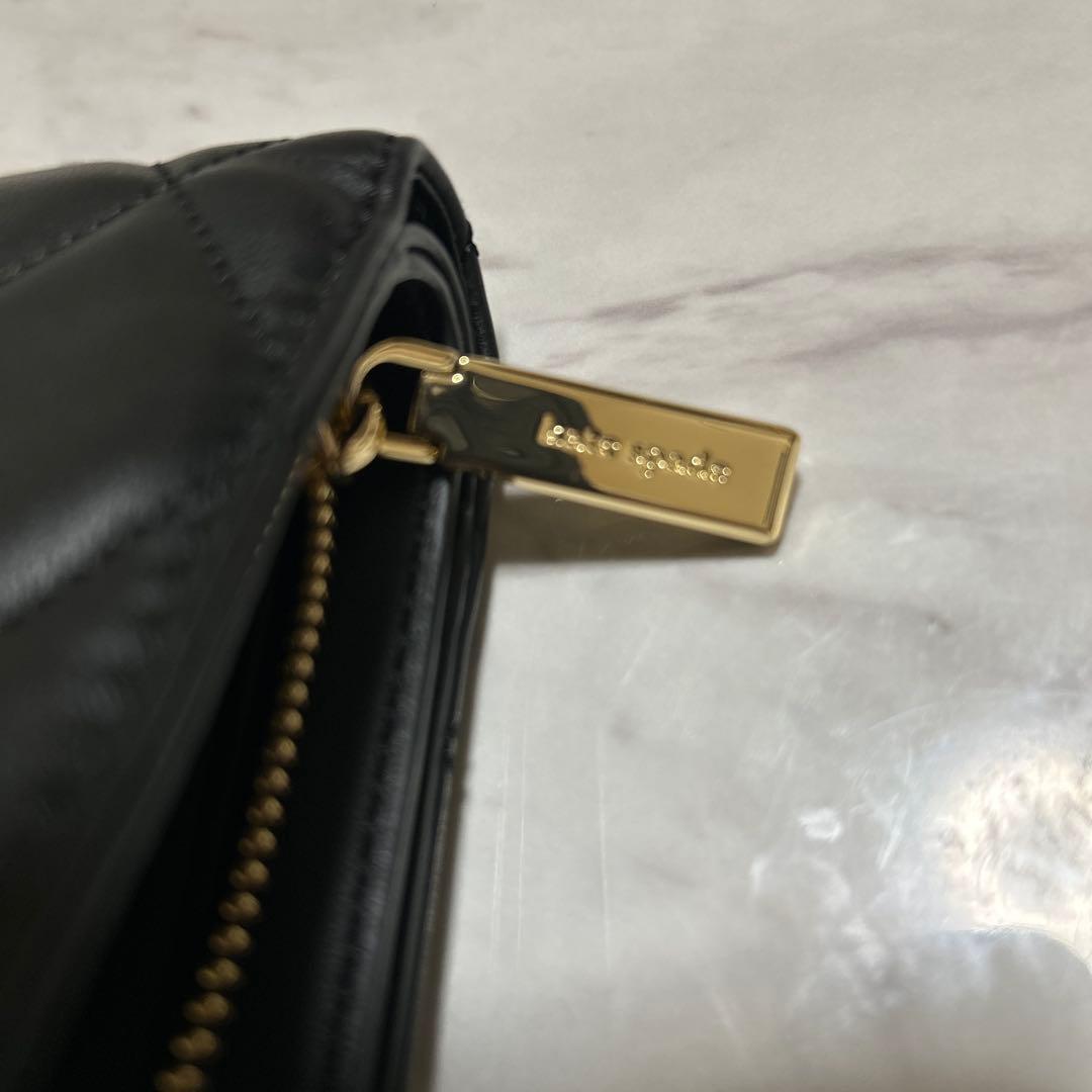 タイムセール☆【極美品】☆kate spade 二つ折り財布