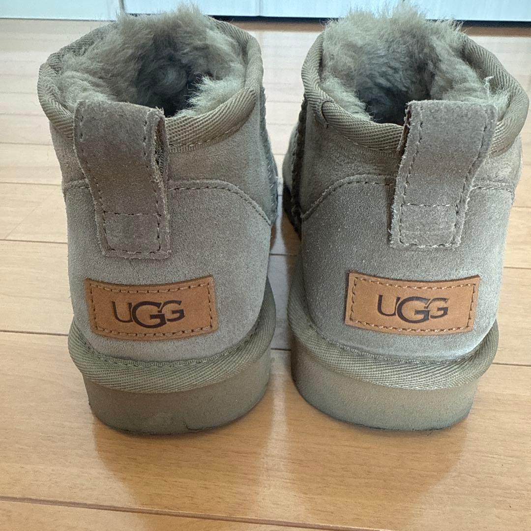 UGG ブーツ　クラシックウルトラミニ