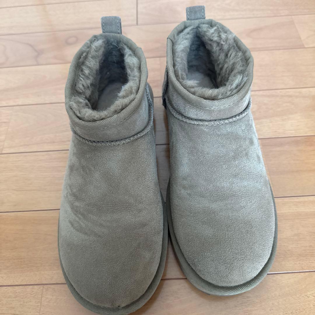 UGG ブーツ　クラシックウルトラミニ