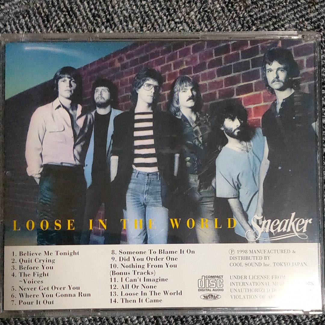 スニーカー  Loose In The World