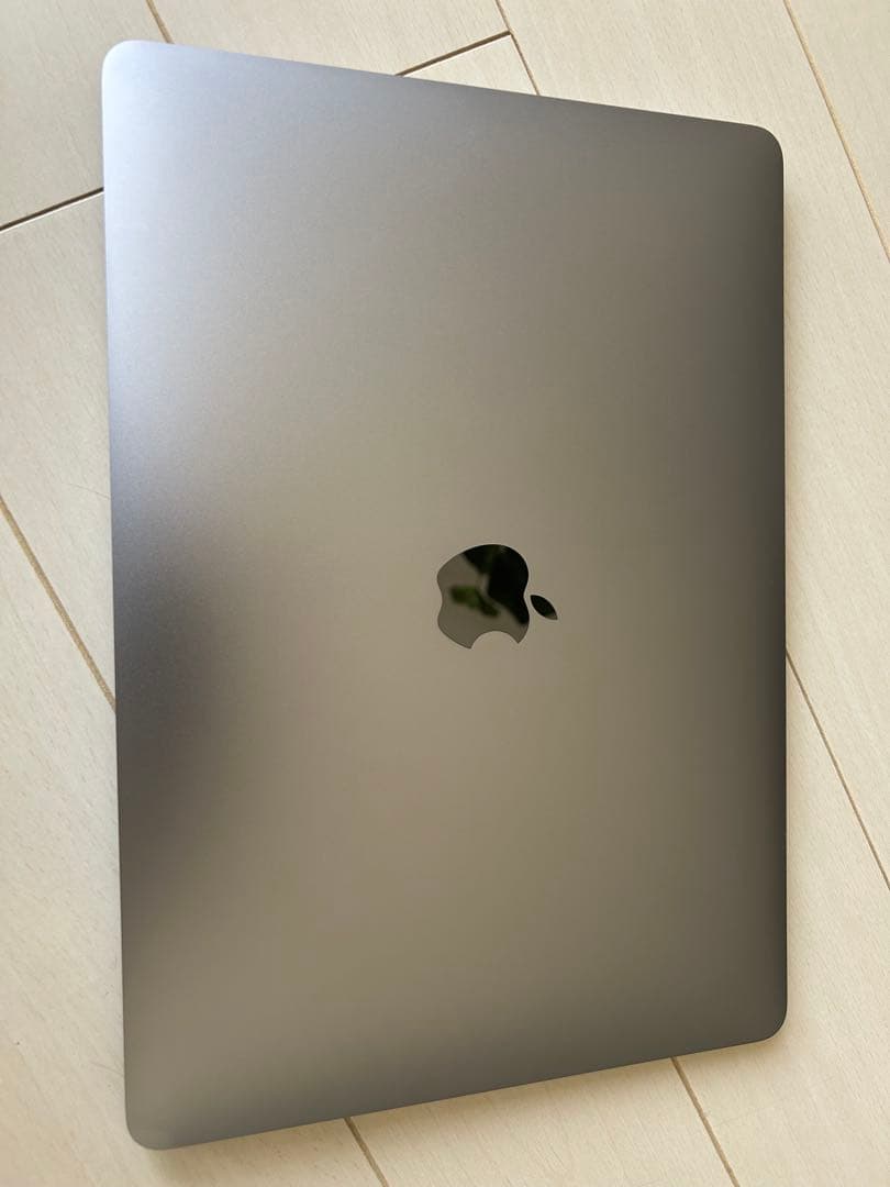 MacBook Air 2020 M1 8GB 256GB スペースグレー