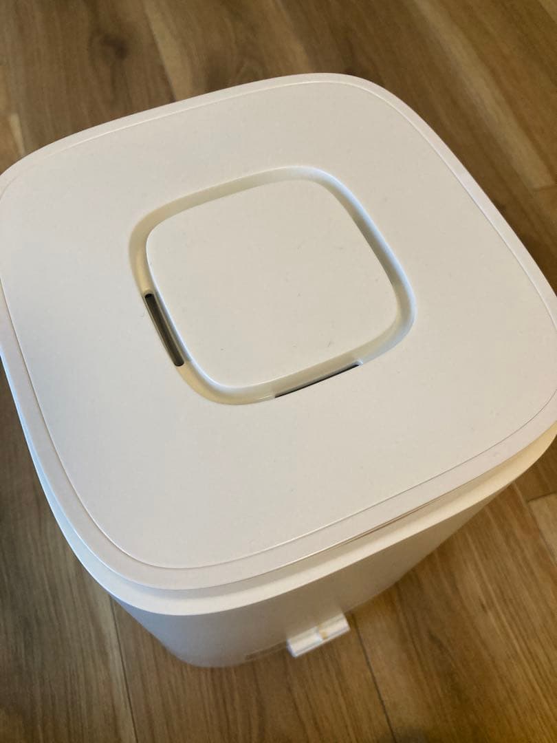 2025年製　美品　YAMAZEN 置き型加湿器 ホワイト