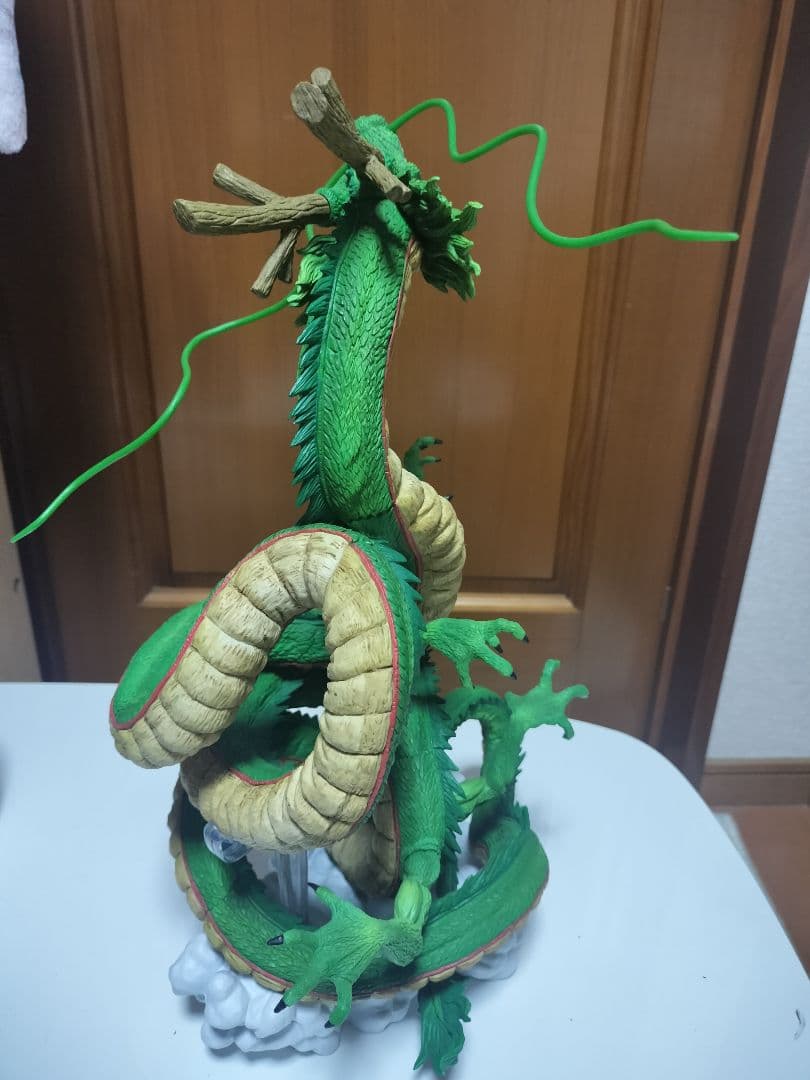 ドラゴンボール シェンロン フィギュア