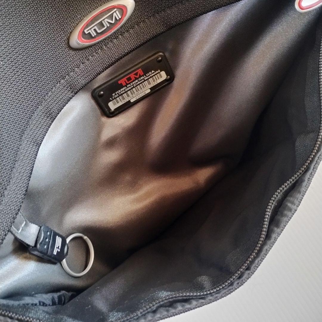 TUMI ボストンバッグ デカロゴ ゴルフ 旅行 出張 遠征 大容量 ブラック