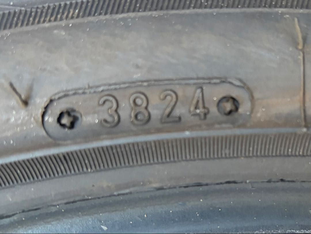 MAXTREK MAXIMUS M1 245/35R19 2本