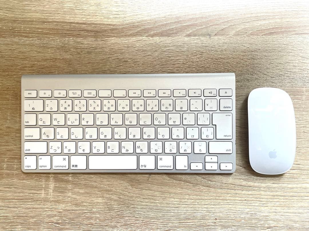 【値下中】Apple iMac 21.5インチ　キーボード・マウス付
