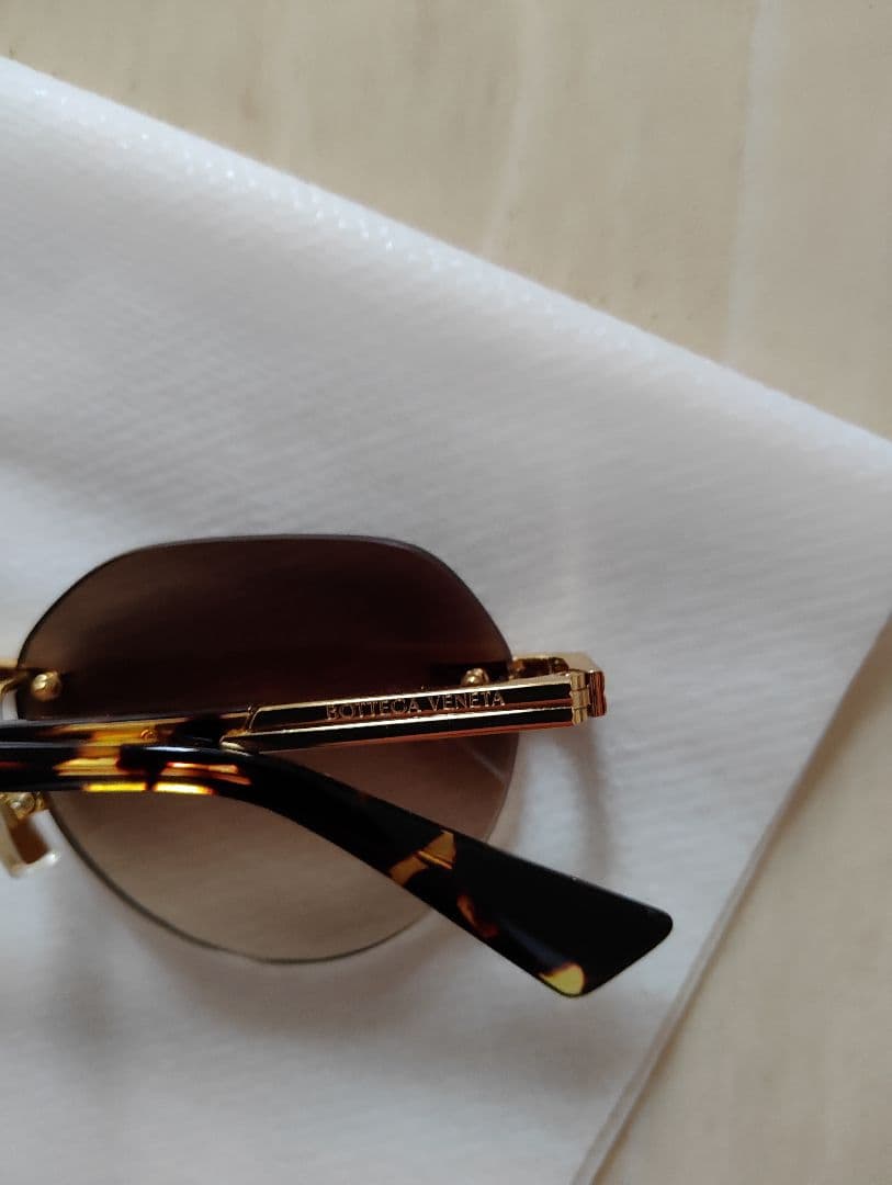ム*ギ様 BOTTEGA VENETA リムレス ゴールドフレーム試着のみ付属品