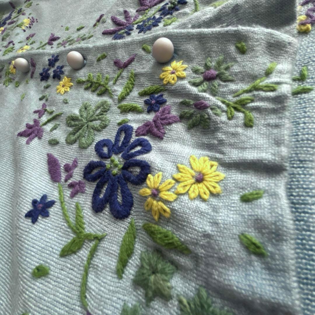 シビラ シルク混 花刺繍カーディガン 水色 総刺繍 コンパクト 春羽織り