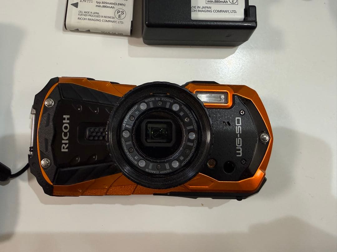 リコー RICOH　WG-50 防水デジタルカメラ ＋バッテリー＋充電器