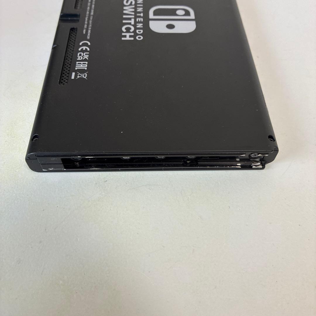 8 Nintendo Switch 本体　ジャンク
