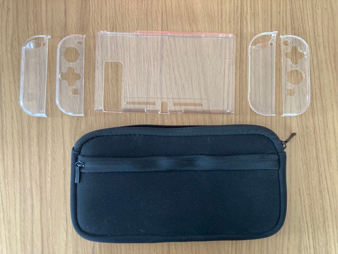 Nintendo Switch 本体 と プロコントローラー