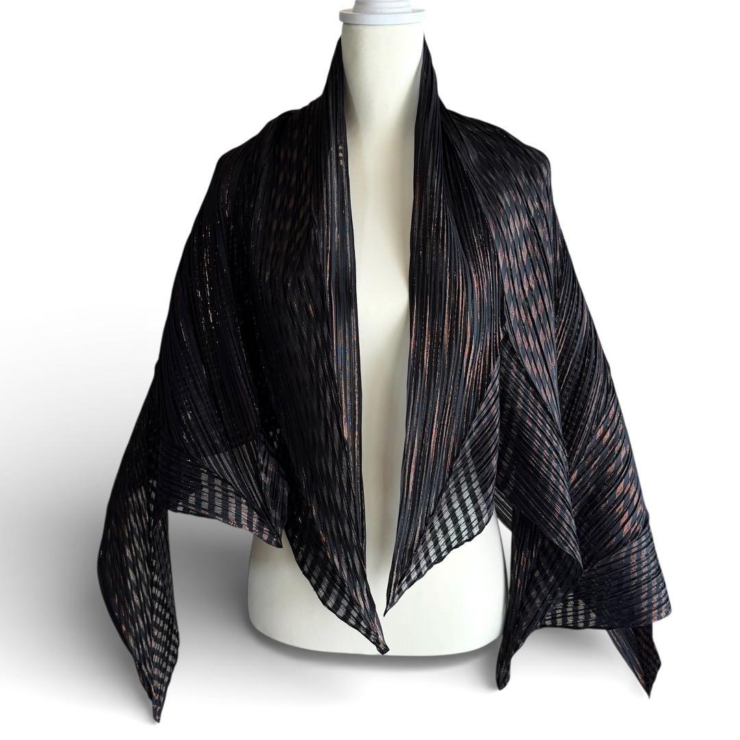 美品✨ISSEY MIYAKE イッセイミヤケ プリーツ 変形 ストール
