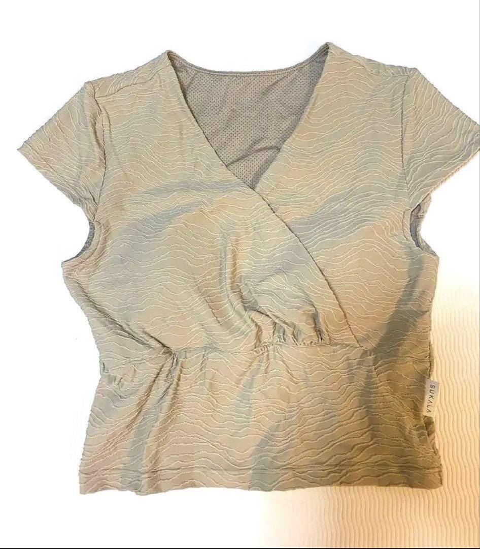【美品】SUKALAキャップスリーブトップス　Lサイズ　ベージュ
