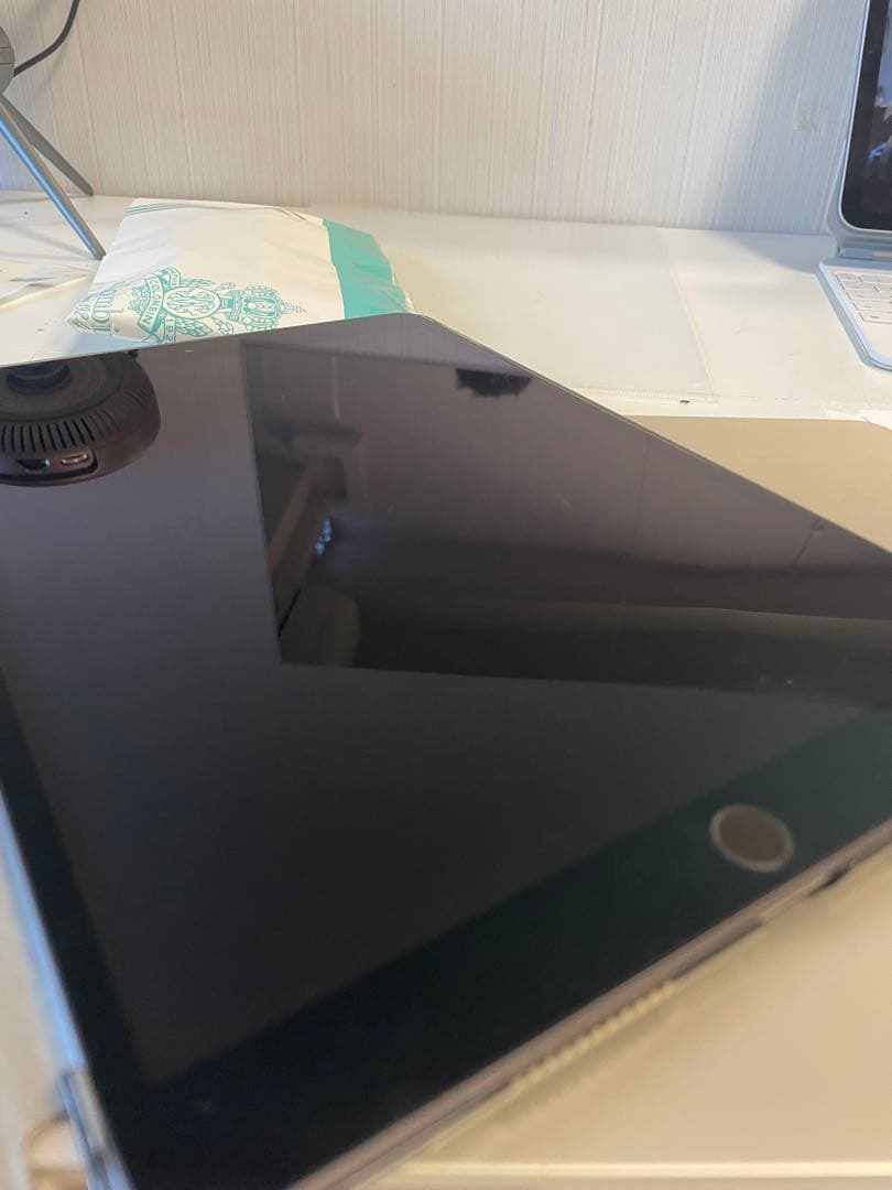 iPad Air 第3世代　ケース付き