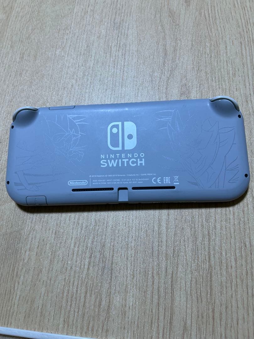 Switchライト　本体　ザシアン　ザマゼンタ　ジャンク品