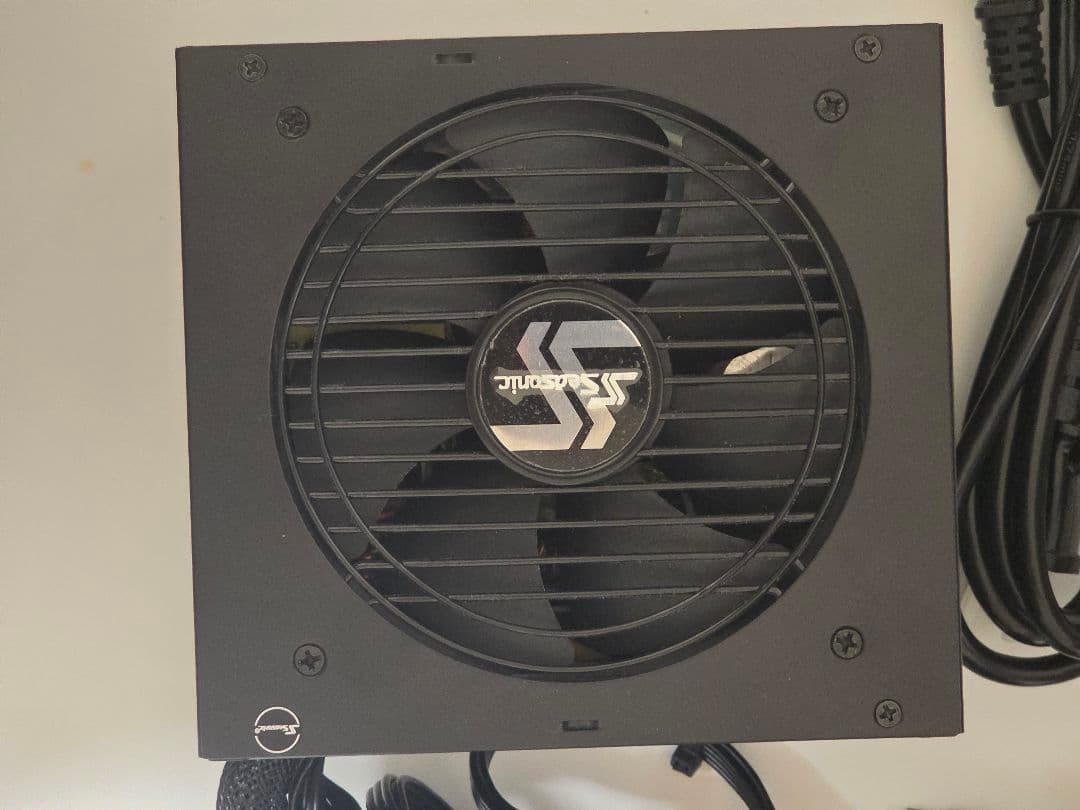 Seasonic Focus 850W 80PLUS ゴールド認証 ATX電源