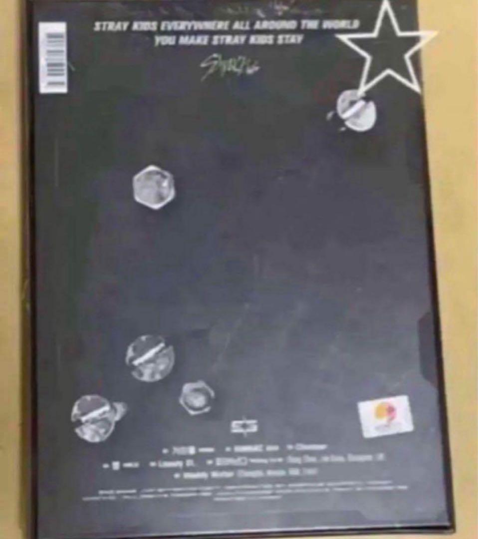 ② 新品未開封　straykids スキズ　oddinary 　限定盤