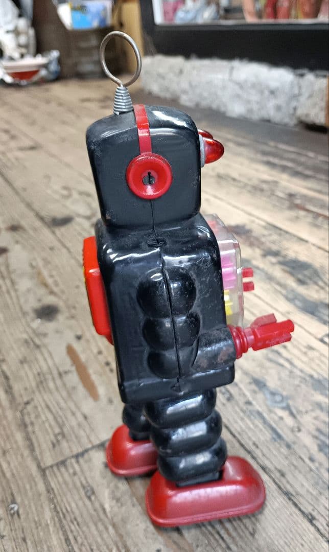 ロボット　玩具　おもちゃ　ブリキ　歯車　黒　赤　ギア